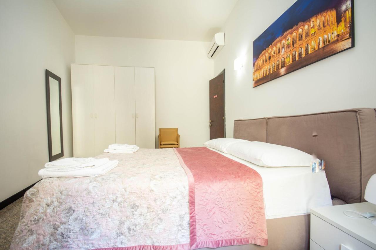 Residenza Bra Apartment Verona Exterior foto