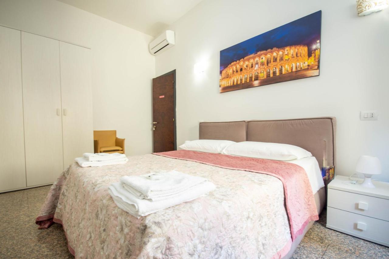 Residenza Bra Apartment Verona Exterior foto